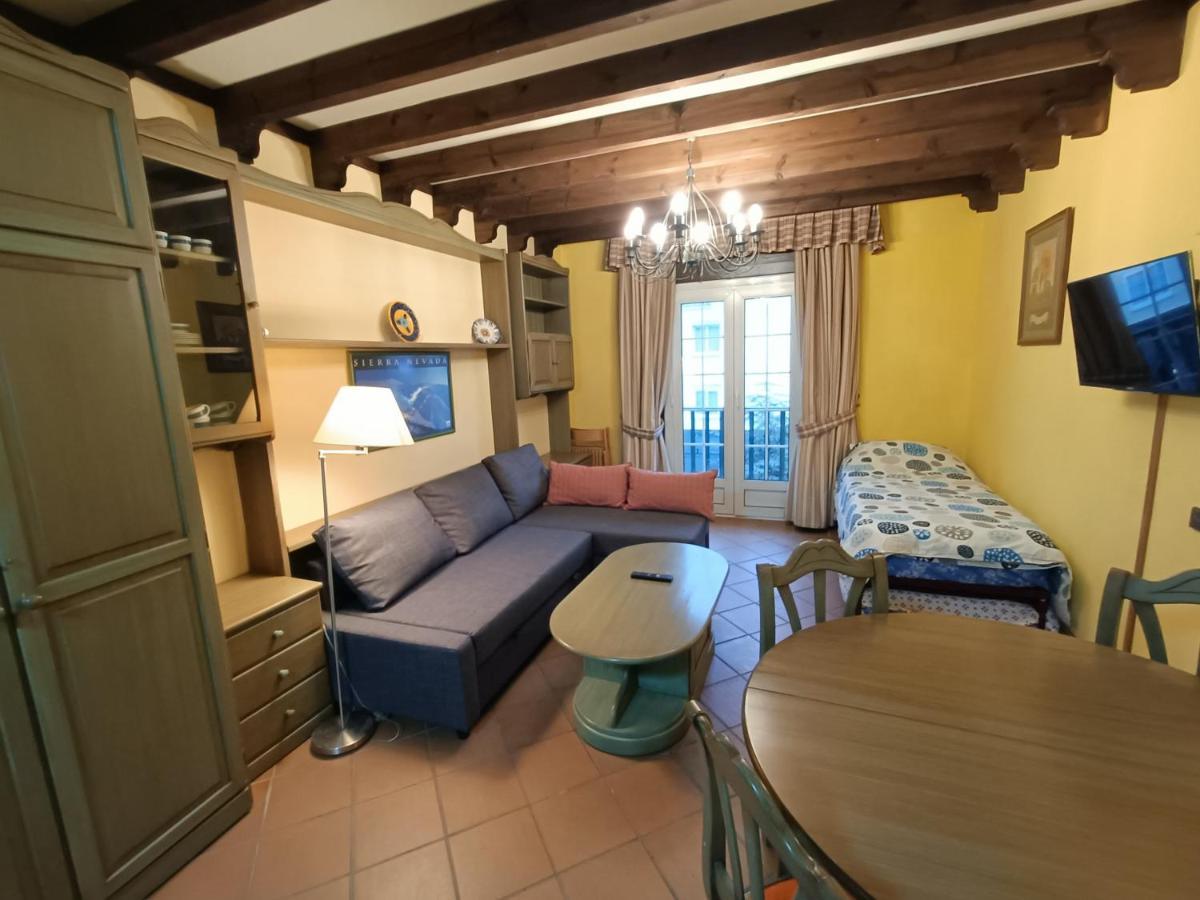 Loft Plaza Andalucia Erb Alojamientos Sierra Nevada Bagian luar foto
